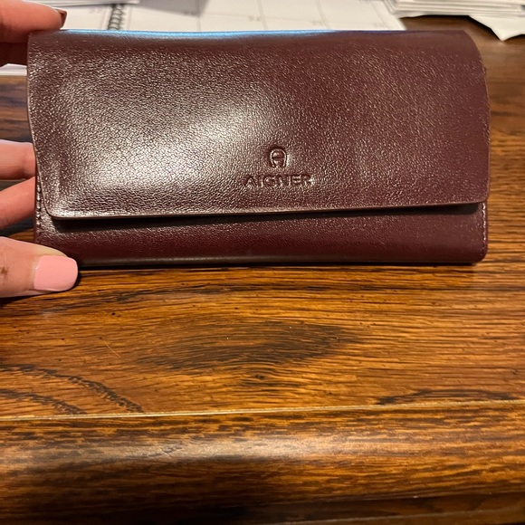 Wallet - Picture 3 of 3